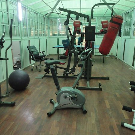 Sdm Tavern And Suites Ibadan Zewnętrze zdjęcie